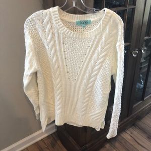 Karlie white sweater